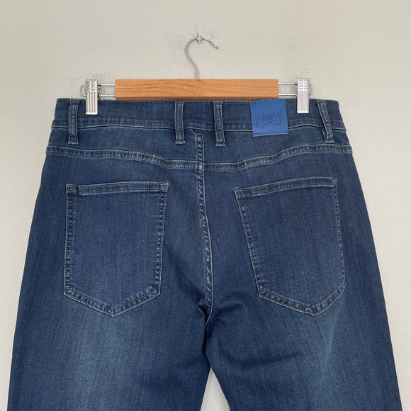 Mugsy Jeans Men's 32x32 Blue Fultons Classic Taper Stretch - Picture 6 of 16